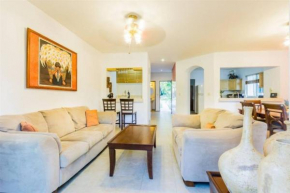 Playacar Townhome with Jacuzzi, Awesome Shared Pool & Golf!